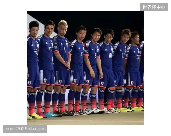日本队在亚洲区的统治级表现或隐藏隐患，世界杯赛场上缺乏逆风球和高强度对抗的经验。